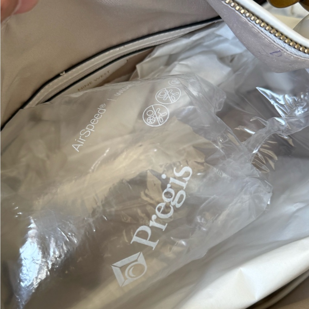 Nine West hobo shoulder bag NWOT - Picture 8 of 17
